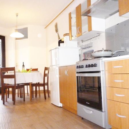 Apartment Irene Pula Extérieur photo