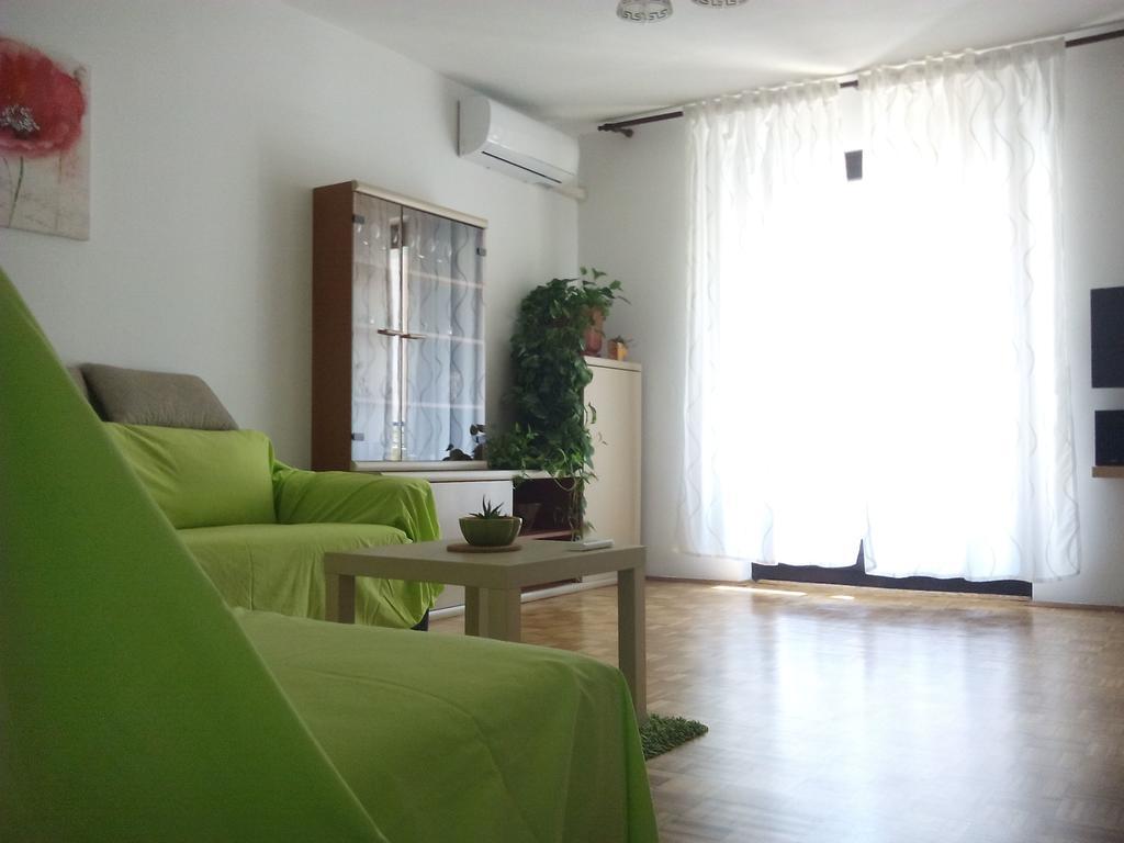 Apartment Irene Pula Extérieur photo