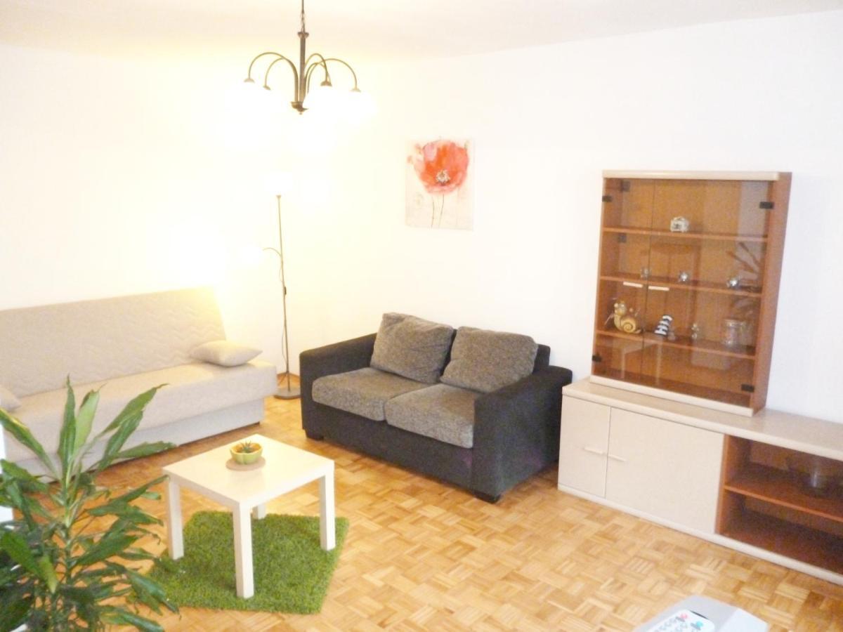 Apartment Irene Pula Extérieur photo
